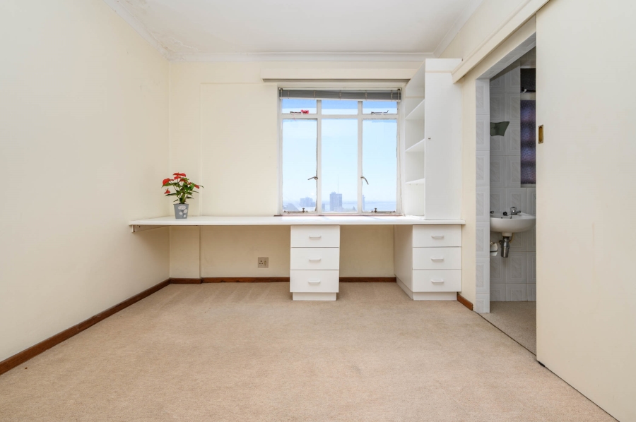 2 Bedroom Property for Sale in Port Elizabeth Central Eastern Cape